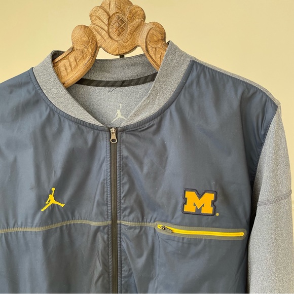Nike Jumpman Men's Michigan Wolverines Elite Hybrid Jacket XL - Picture 2 of 8